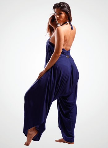 Macacão PLUS SIZE 8 formas de usar Cor Liso em Viscose Twilight Blue CAUSANTE