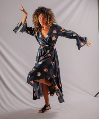 Vestido  Giselly  em Viscose - Estampa Heléboro 