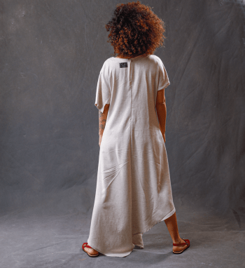 Vestido com decote em zíper invisível Cor Liso em Linho FABIANA