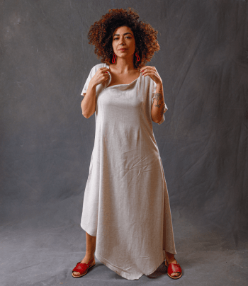 Vestido com decote em zíper invisível Cor Liso em Linho FABIANA