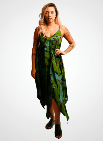 Vestido de Pontas em Viscose - Estampa Bromélia