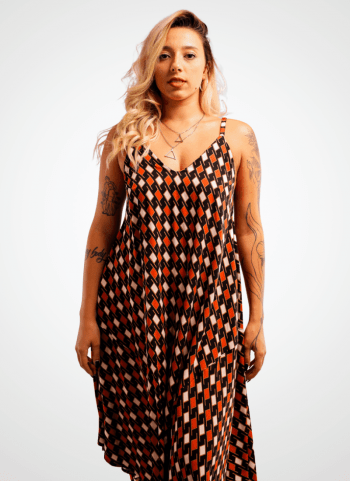 Vestido de Pontas em Viscose - Estampa Helicônia