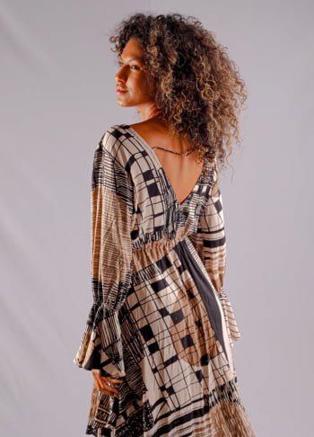 Vestido  Giselly em Viscose - Estampa Aster